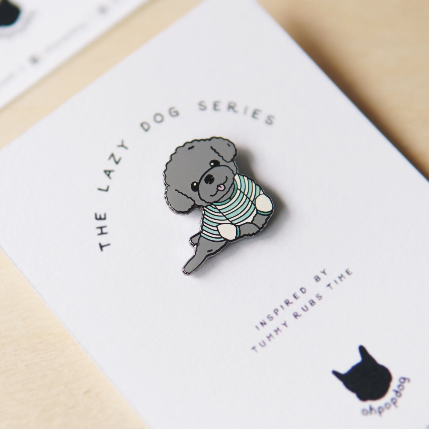 Poodle Pin - Living - opdsg