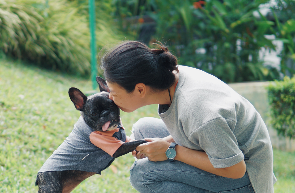 6 Things To Know About Dating A Dog Lover